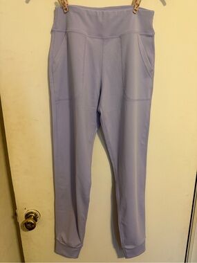 Real Essentials Women's Lavender Active Jogger Pants Size Small BNWOT